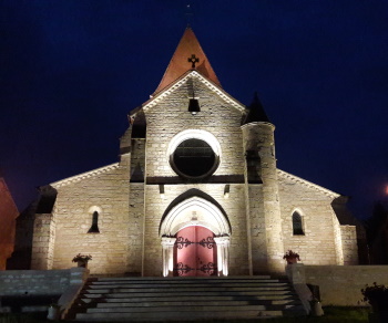Vue nocturne de l'église
